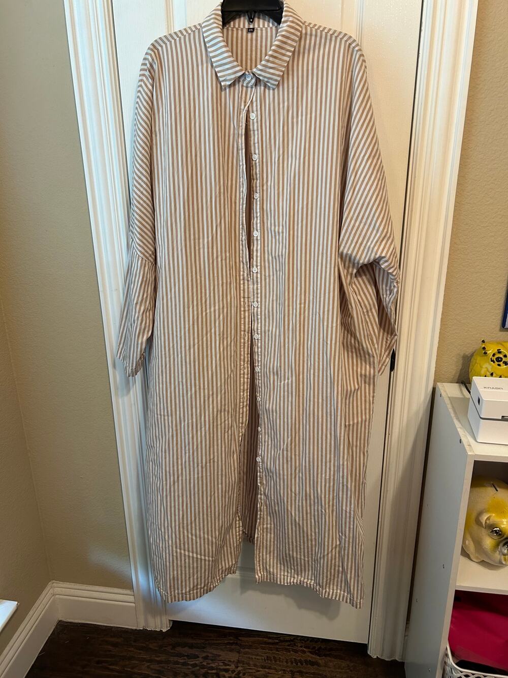 2 XL 100% cotton shirt dress button down tan & white maxi